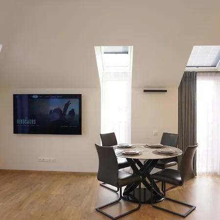Apartment Modern New-build Apt, Managed By Rentifor *