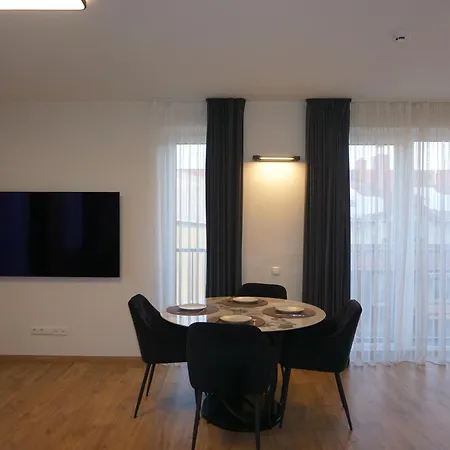 アパート Modern New-build Apt, Managed By Rentifor